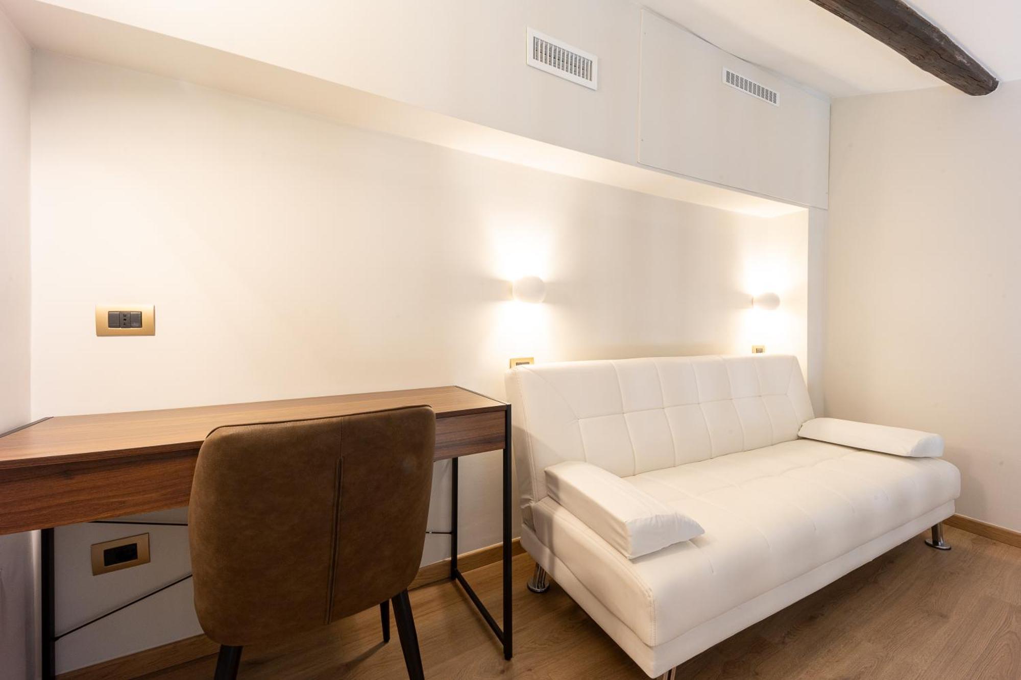 Dimora Cardinal Moroni Hotel Rome Exterior photo